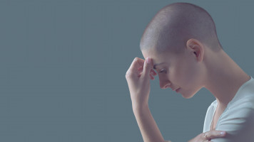 Как психологически преодолеть потерю волос во время лечения рака