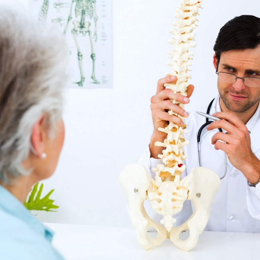 Что вызывает остеопороз и как увеличить прочность костей с возрастом